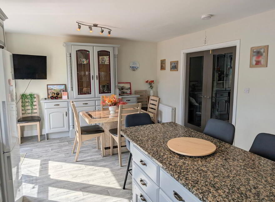 8 The Lawn, Bawnboy, H14TK20