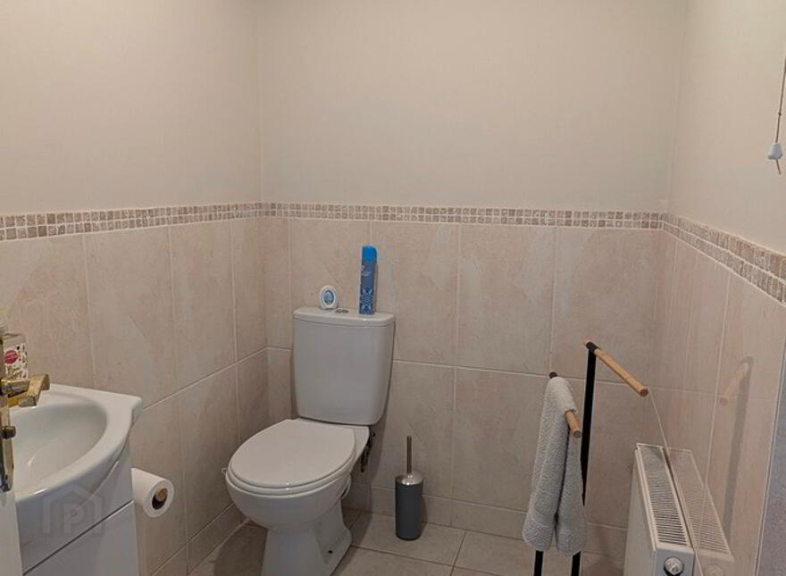 8 The Lawn, Bawnboy, H14TK20