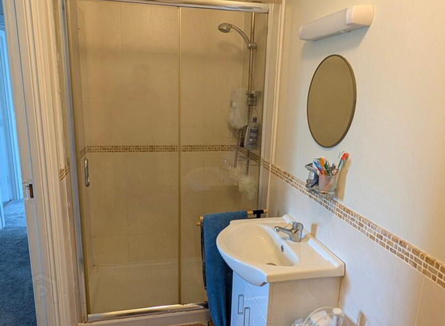 8 The Lawn, Bawnboy, H14TK20