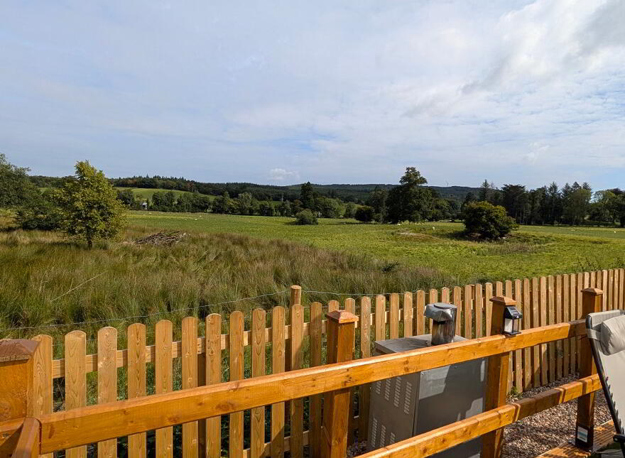 8 The Lawn, Bawnboy, H14TK20