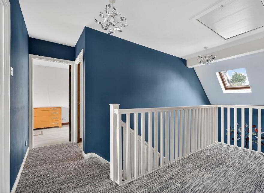 35 Royal Lodge Avenue, Purdysburn Road, Belfast, BT8 7YR