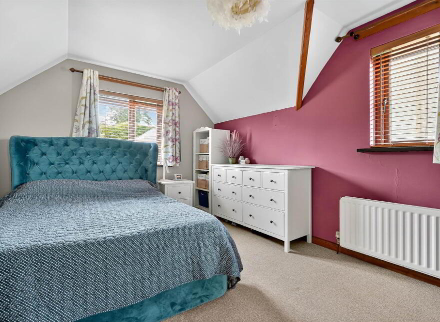 35 Royal Lodge Avenue, Purdysburn Road, Belfast, BT8 7YR