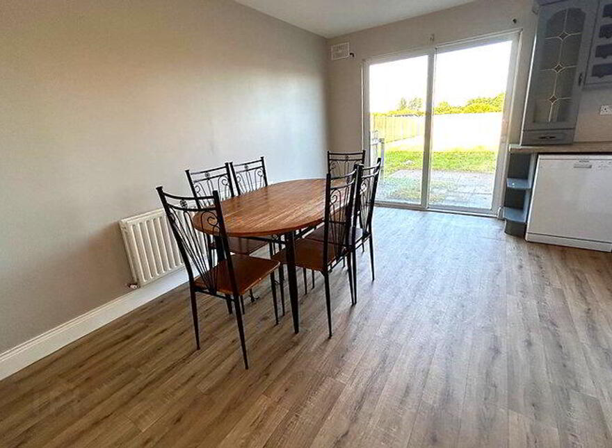 33 The Hamlet, Commons Road, Dromiskin