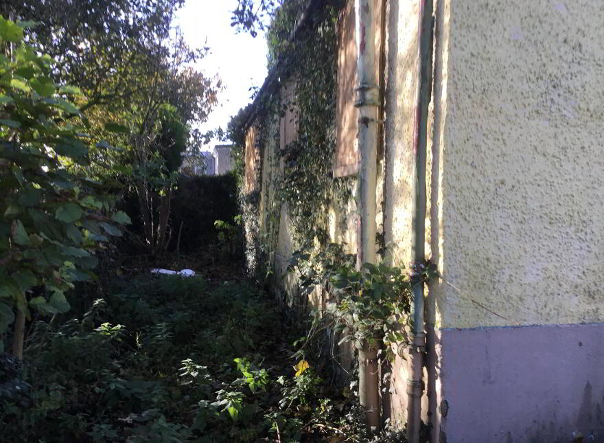 Gallows Lane, Lifford