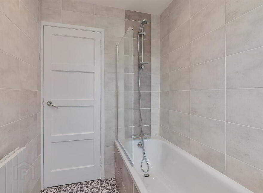 26 Rathcoole Drive, Newtownabbey, BT37 9AE