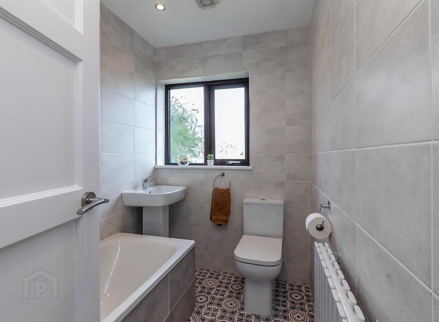 26 Rathcoole Drive, Newtownabbey, BT37 9AE