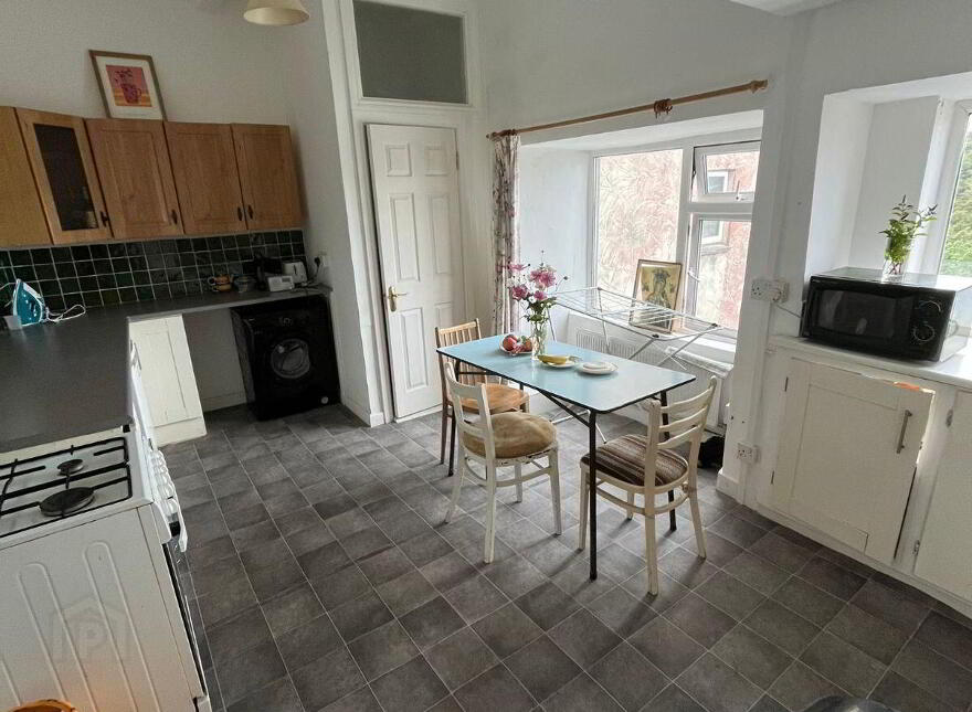 Market Street, Clifden, H71PC62