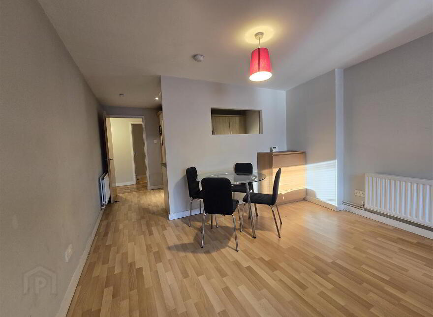 69 Queens Square, Belfast, BT1 3FF
