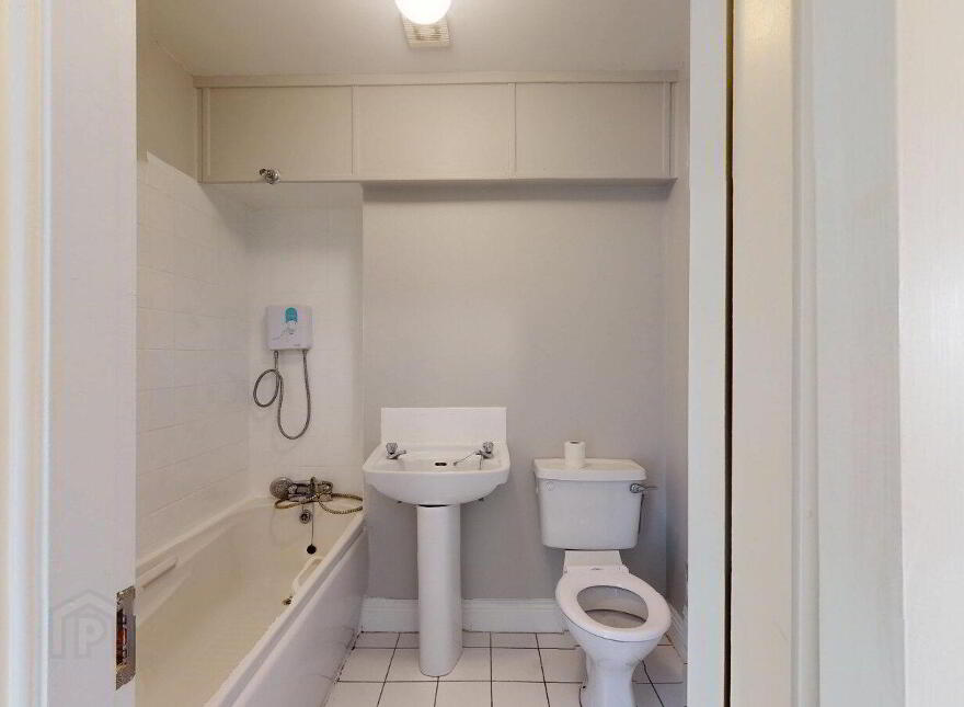 5c Windmill Heights, Belvedere Road, Wexford Town, Y35