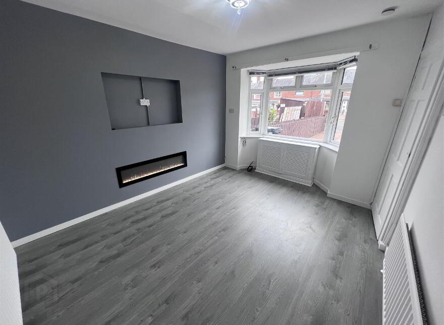 60 Duneden Park, Belfast, BT14 7NF