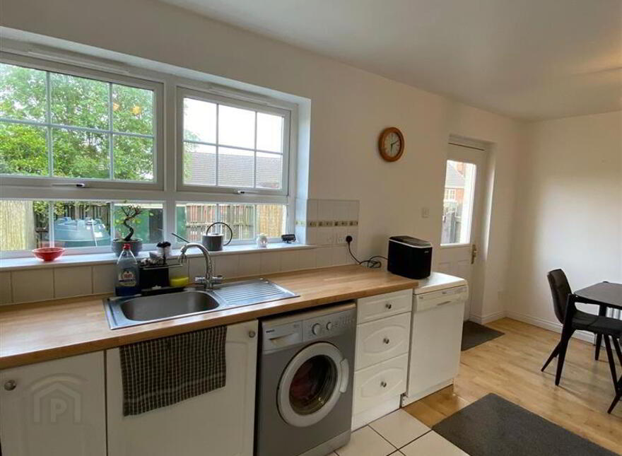 19 Summerhill Green, Banbridge, BT32 3GY
