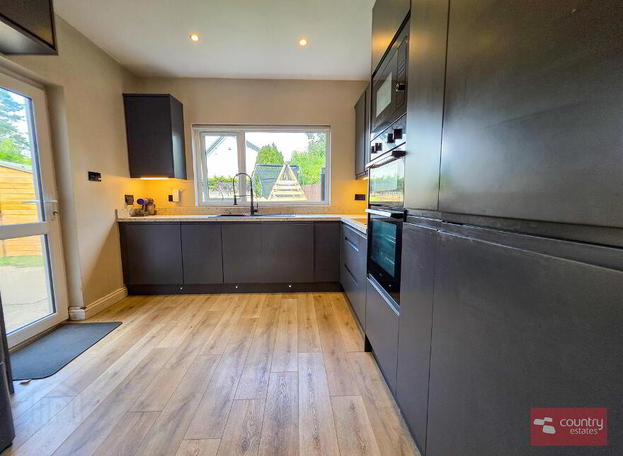 5 Station Road, Greenisland, Carrickfergus, BT38 8TS