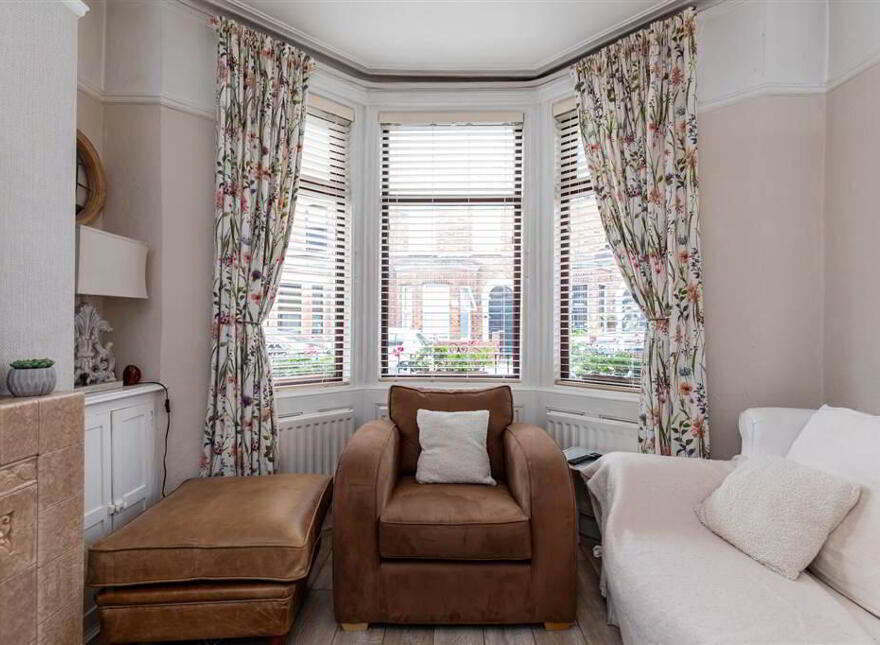 10 Rushfield Avenue, Belfast, BT7 3FP