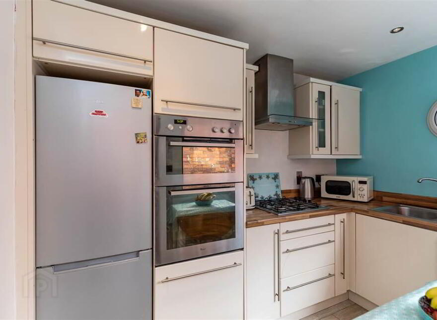 10 Rushfield Avenue, Belfast, BT7 3FP