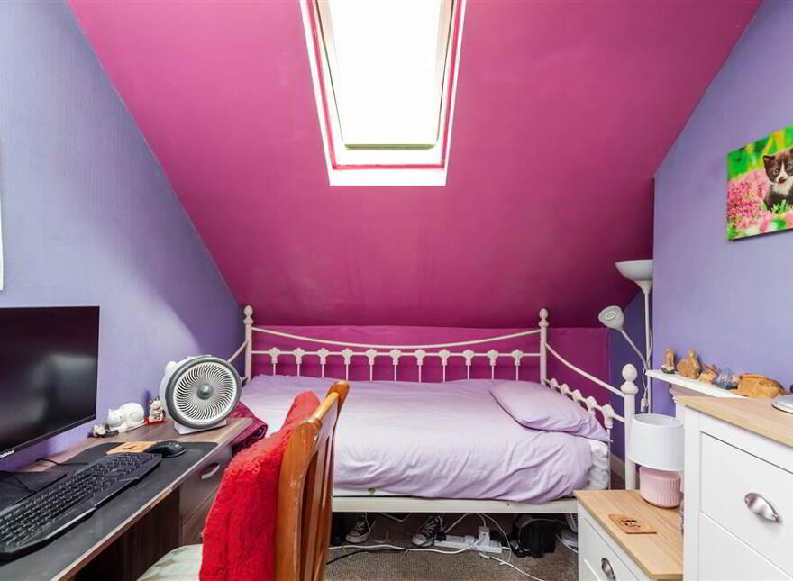10 Rushfield Avenue, Belfast, BT7 3FP