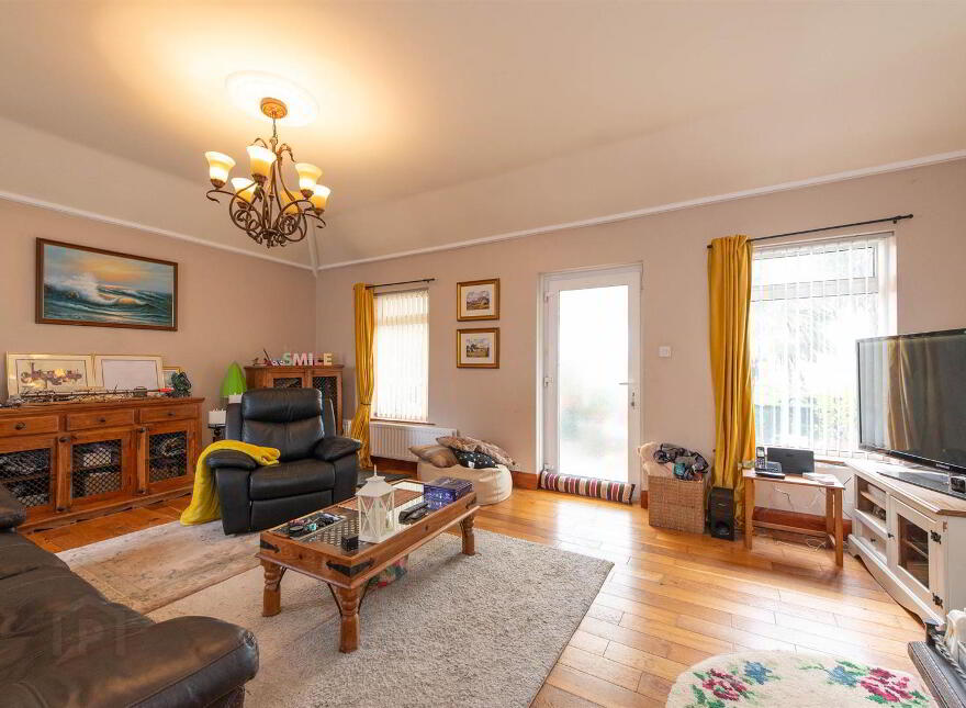 81 Poyntzpass Road, Loughbrickland, Banbridge, BT32 3PL