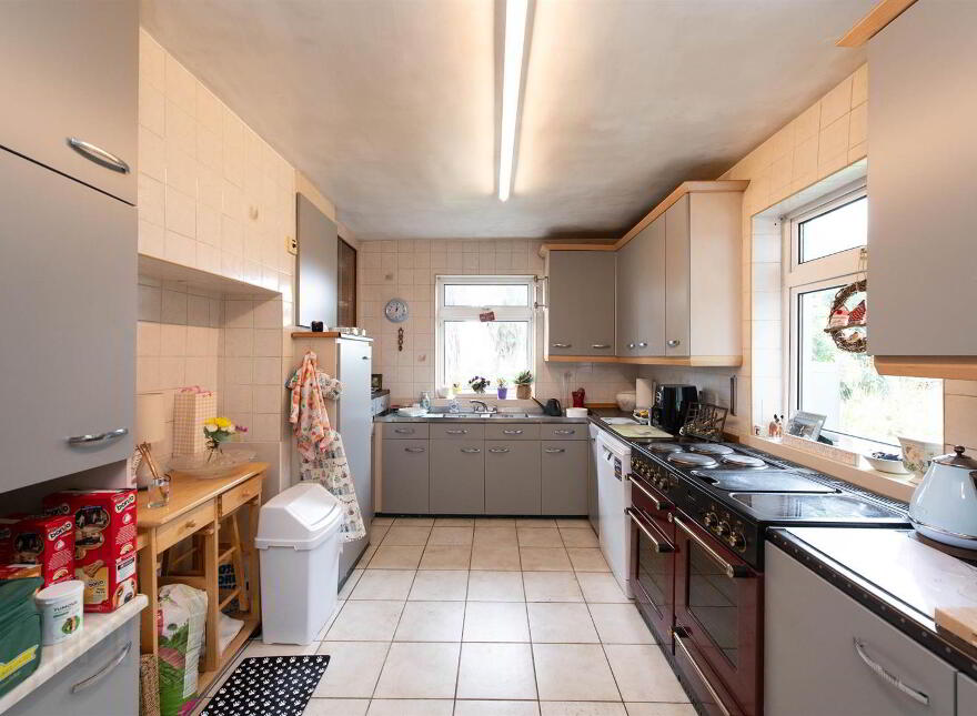 81 Poyntzpass Road, Loughbrickland, Banbridge, BT32 3PL