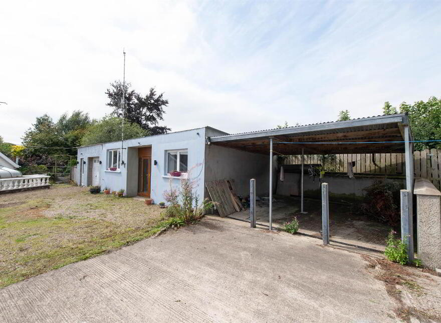 81 Poyntzpass Road, Loughbrickland, Banbridge, BT32 3PL