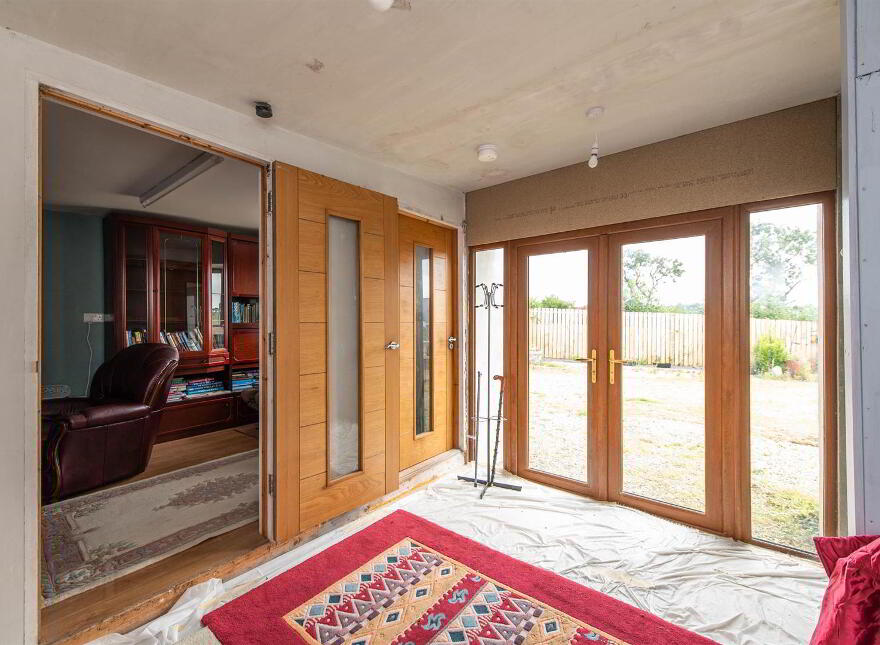 81 Poyntzpass Road, Loughbrickland, Banbridge, BT32 3PL