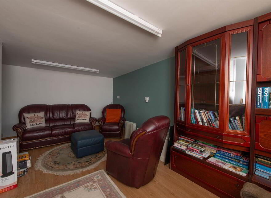 81 Poyntzpass Road, Loughbrickland, Banbridge, BT32 3PL