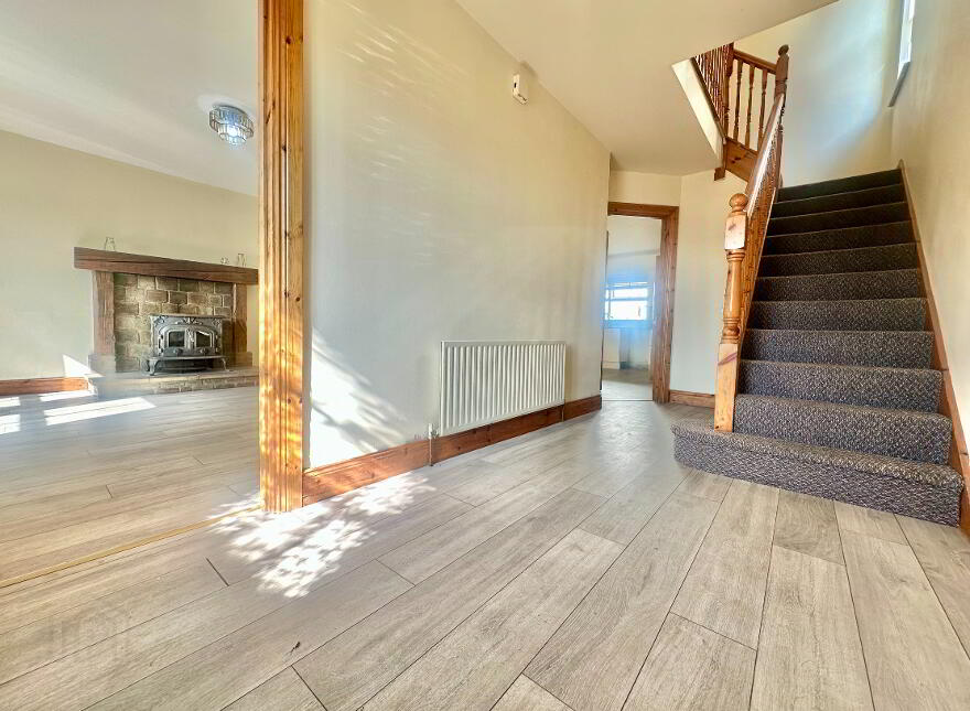 8 Orchard Close, Manorcunningham, Letterkenny, F92FW64