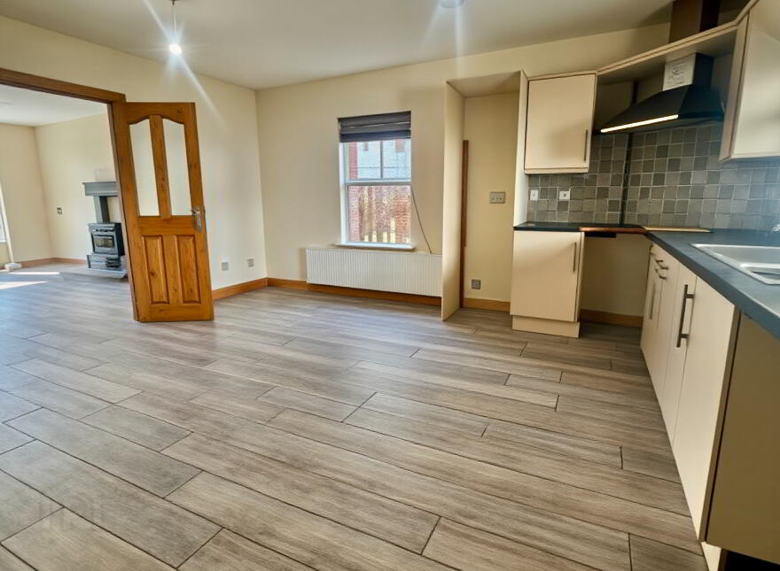 8 Orchard Close, Manorcunningham, Letterkenny, F92FW64