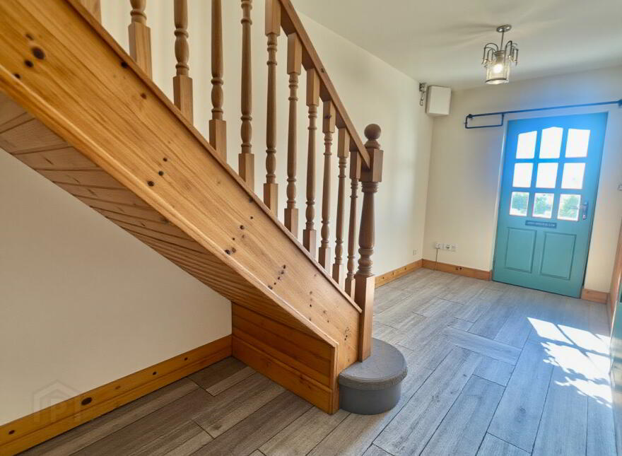 8 Orchard Close, Manorcunningham, Letterkenny, F92FW64
