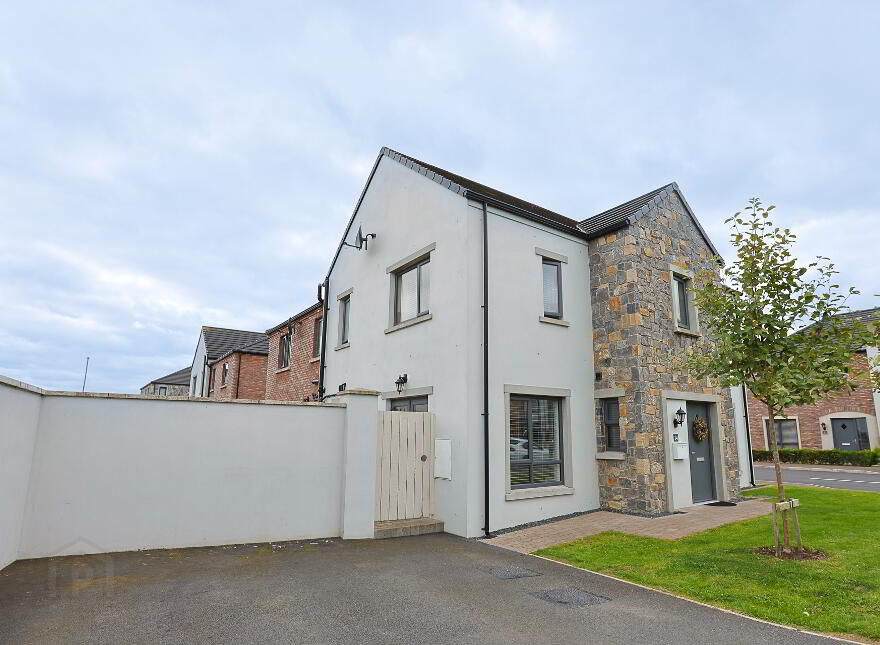 14 Bloomvale Meadow, Bleary, Portadown, BT63 5NZ