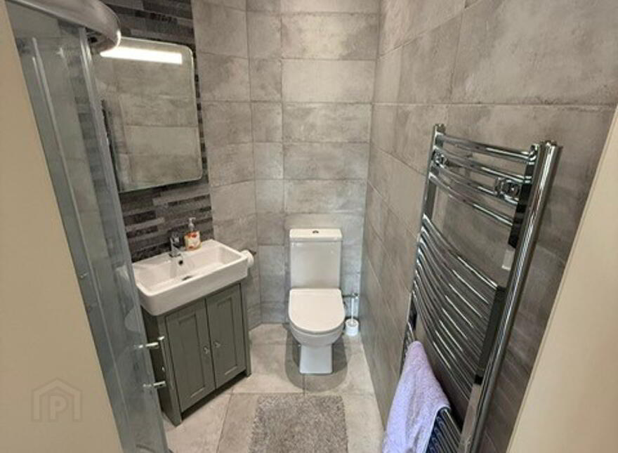 Rathmoyle, 7 Cable Road, Whitehead, BT38 9PX