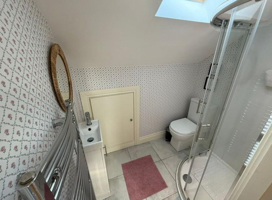 Rathmoyle, 7 Cable Road, Whitehead, BT38 9PX