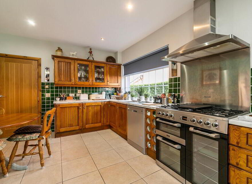 54 Gilnahirk Park, Belfast, BT5 7DY