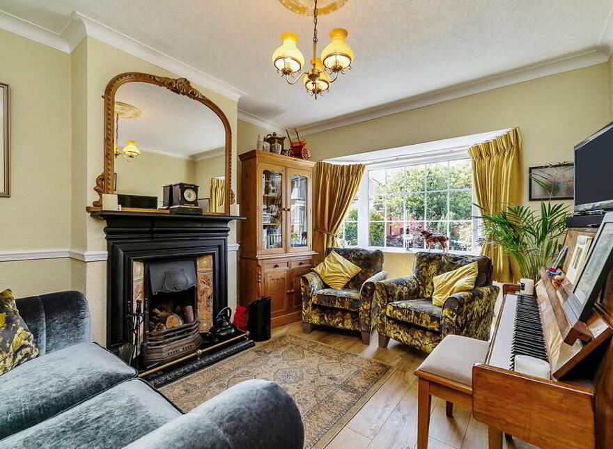 54 Gilnahirk Park, Belfast, BT5 7DY