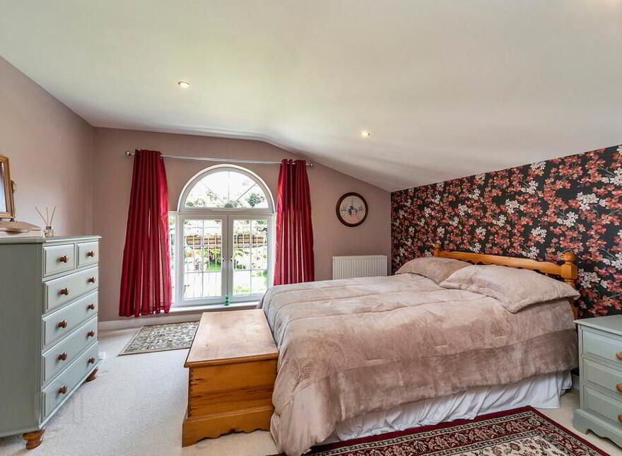 54 Gilnahirk Park, Belfast, BT5 7DY