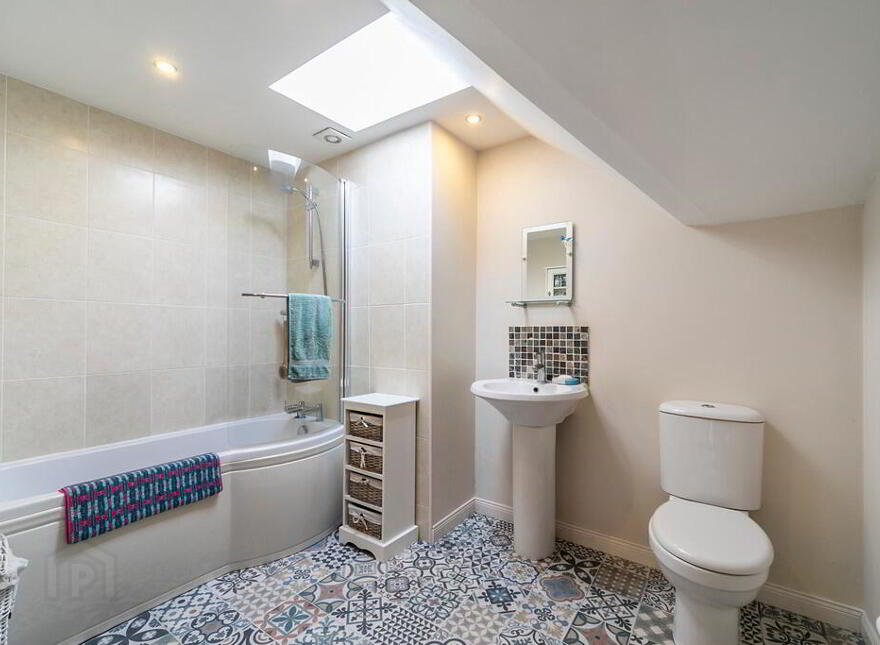 54 Gilnahirk Park, Belfast, BT5 7DY