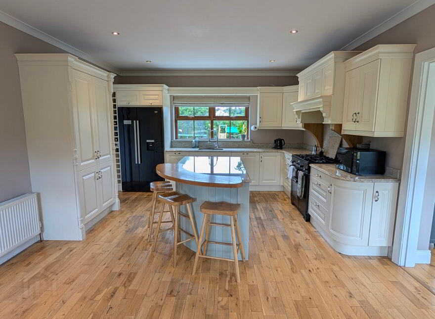 Ardlougher, Ballyconnell, H14H044