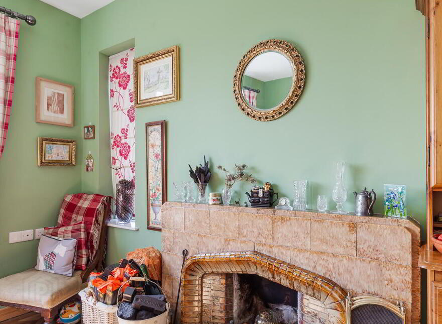 Anam Cara, 81 Newtownards Road, Greyabbey, Newtownards, BT22 2QH