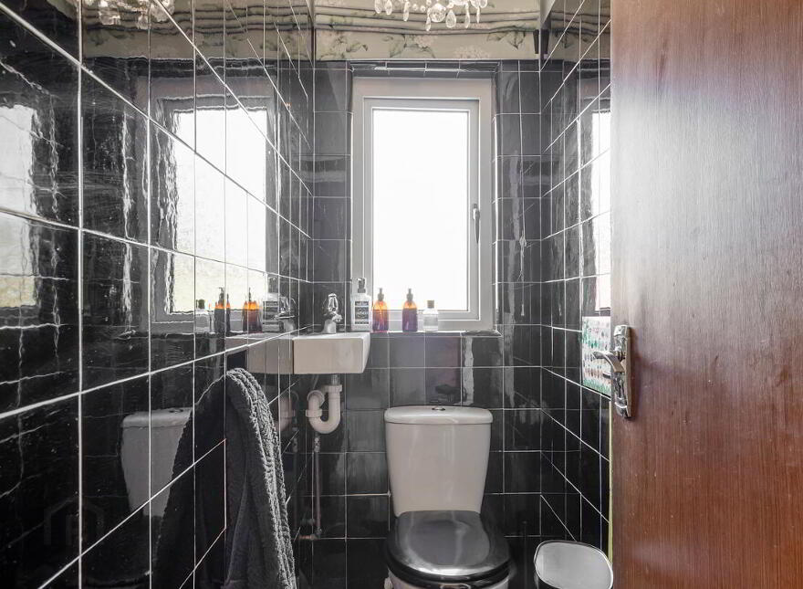 Anam Cara, 81 Newtownards Road, Greyabbey, Newtownards, BT22 2QH