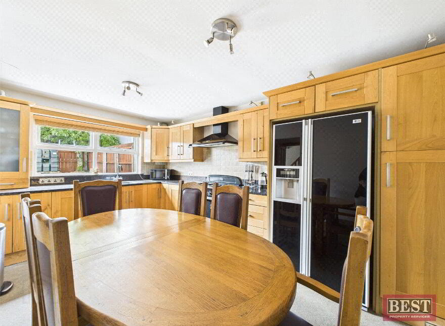 14 Lisbane Park, Mayobridge, Newry, BT34 2SH