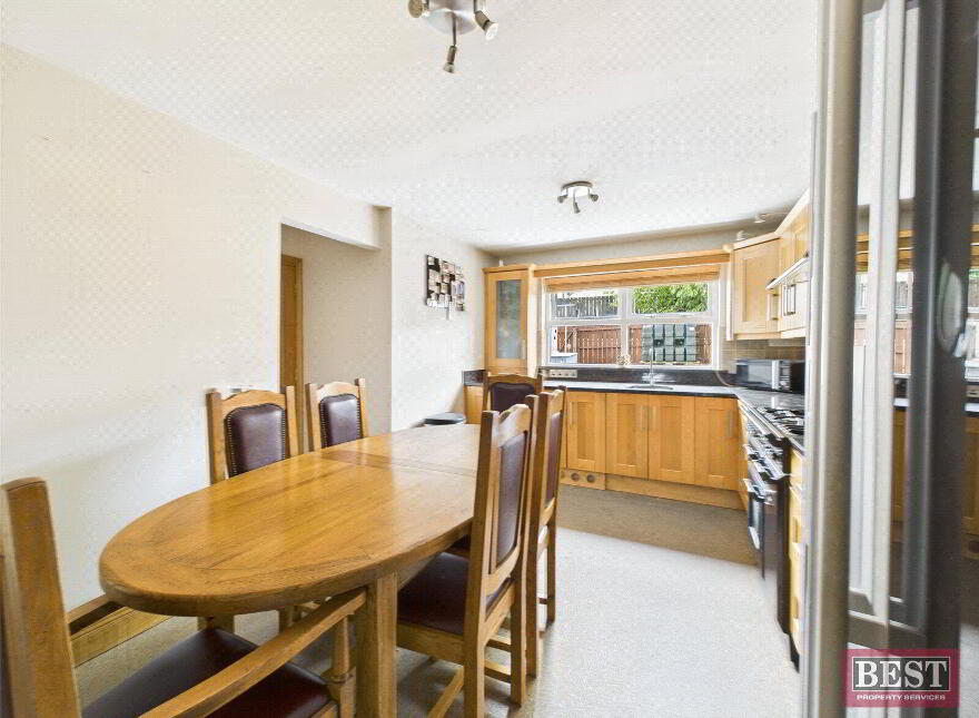14 Lisbane Park, Mayobridge, Newry, BT34 2SH