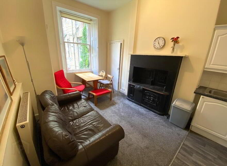 2 Viewforth Gardens, Bruntsfield, Edinburgh, EH10 4EU