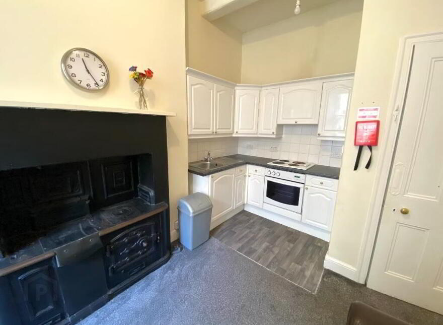 2 Viewforth Gardens, Bruntsfield, Edinburgh, EH10 4EU