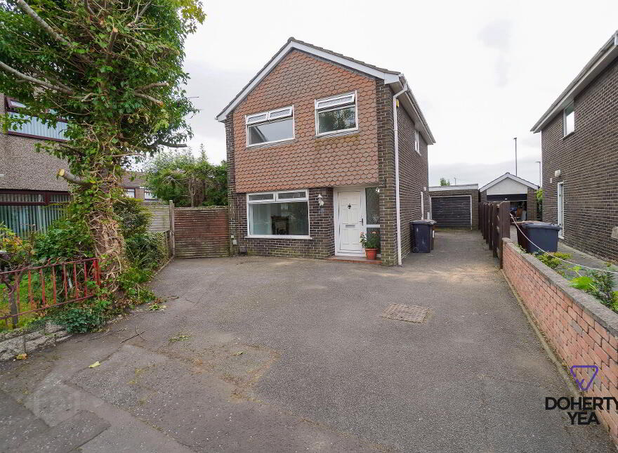 17 Queensway, Carrickfergus, BT38 7LA