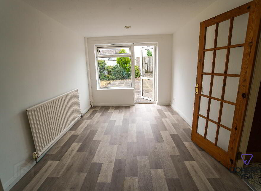 17 Queensway, Carrickfergus, BT38 7LA