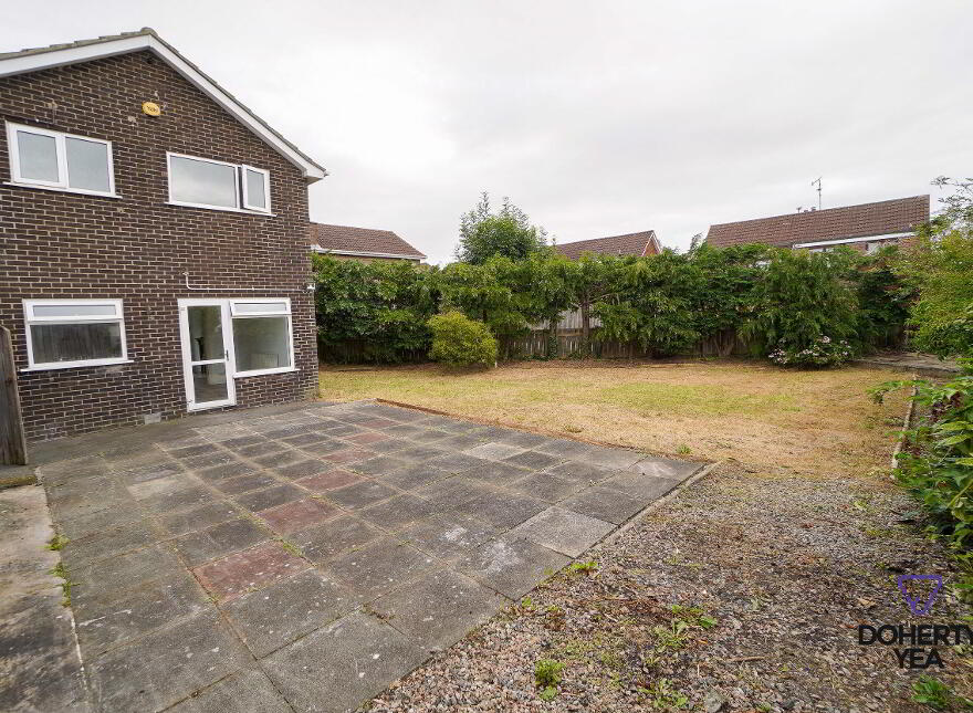 17 Queensway, Carrickfergus, BT38 7LA