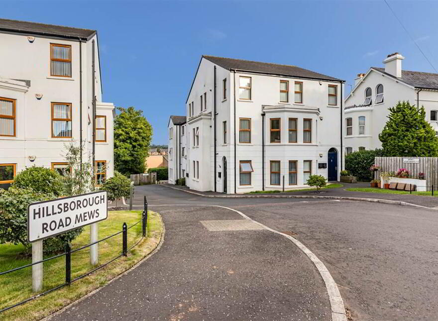 Apt, 4 Hillsborough Road Mews, Lisburn, BT28 1FS
