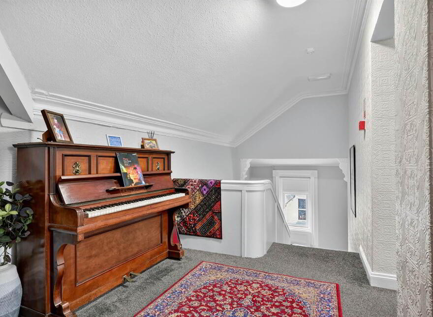 Apt 5, 62 Malone Road, Belfast, BT9 5BT
