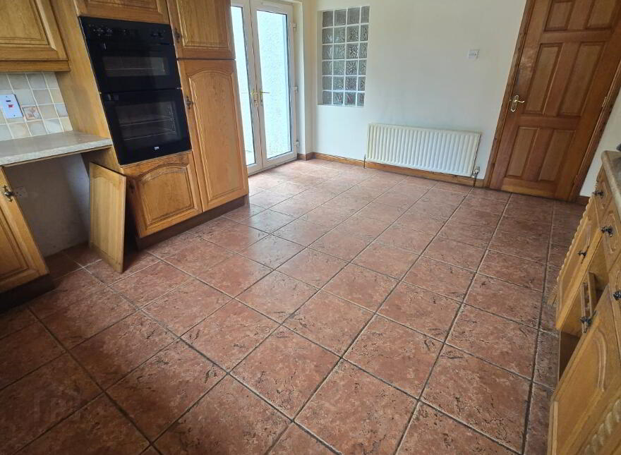 12 Grangecam Road, Downpatrick, BT30 8BB
