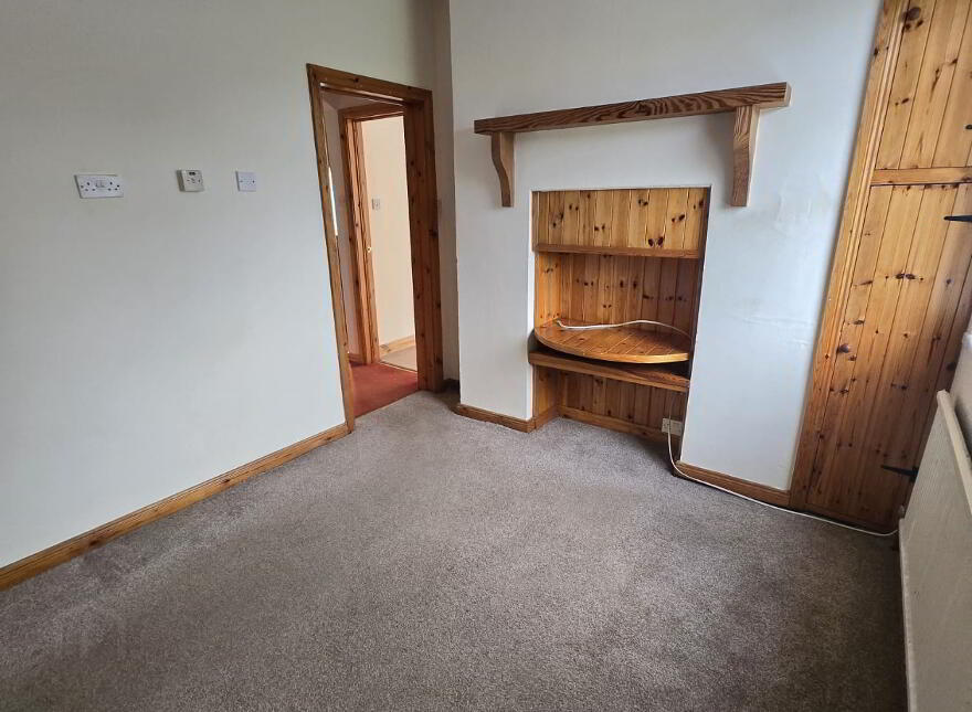 12 Grangecam Road, Downpatrick, BT30 8BB