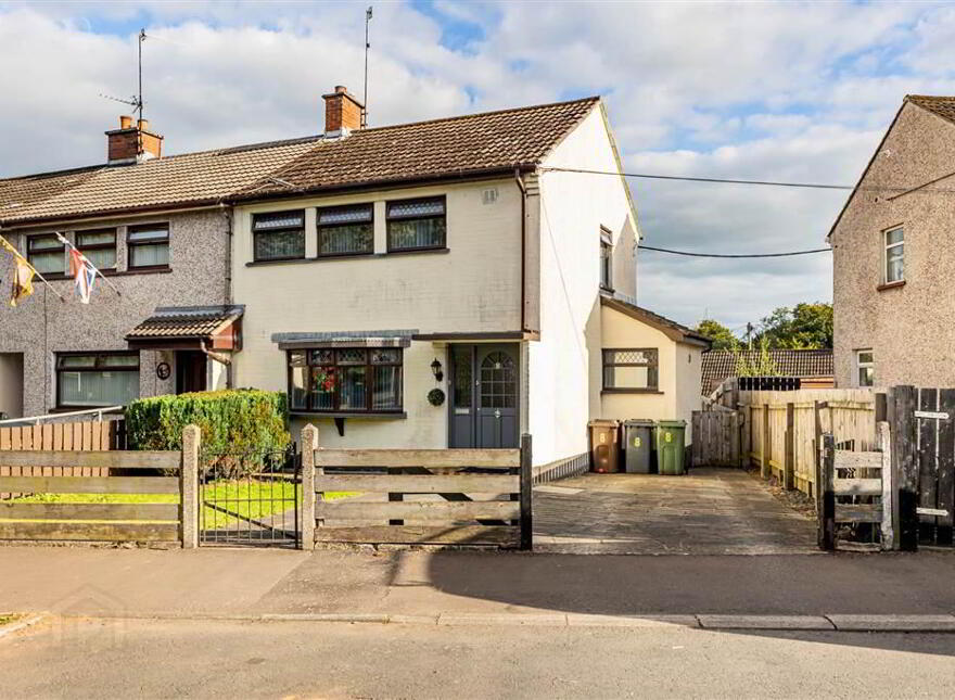8 Milltown Avenue, Lisburn, BT28 3TP