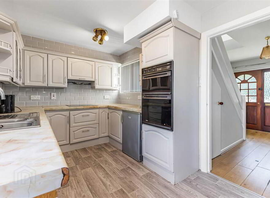 8 Milltown Avenue, Lisburn, BT28 3TP